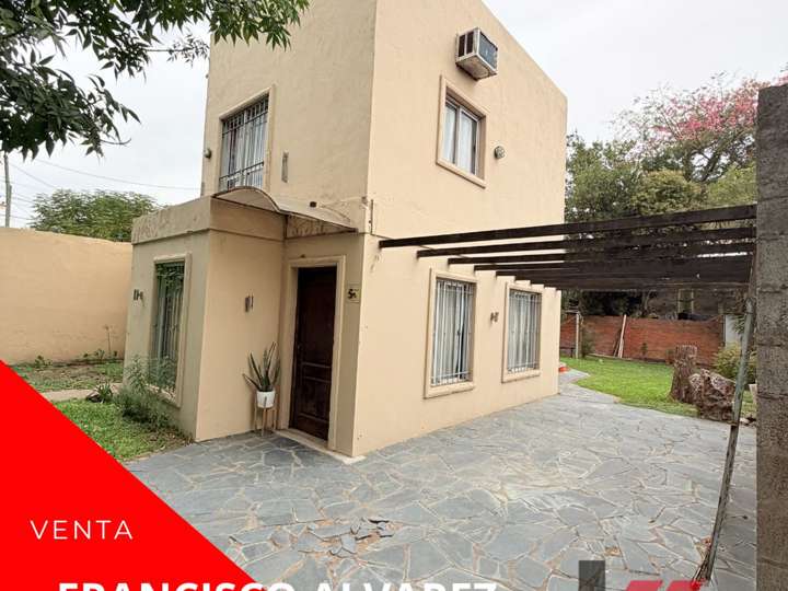 Casa en venta en Sócrates, Cuartel V