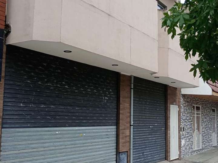Comercial / Tienda en alquiler en Avenida Olivera, 1263, Ciudad Autónoma de Buenos Aires