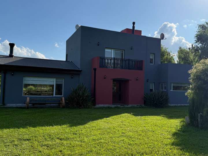 Casa en venta en Ruta Provincial 20 Gobernador Vicente López y Planes, Buenos Aires