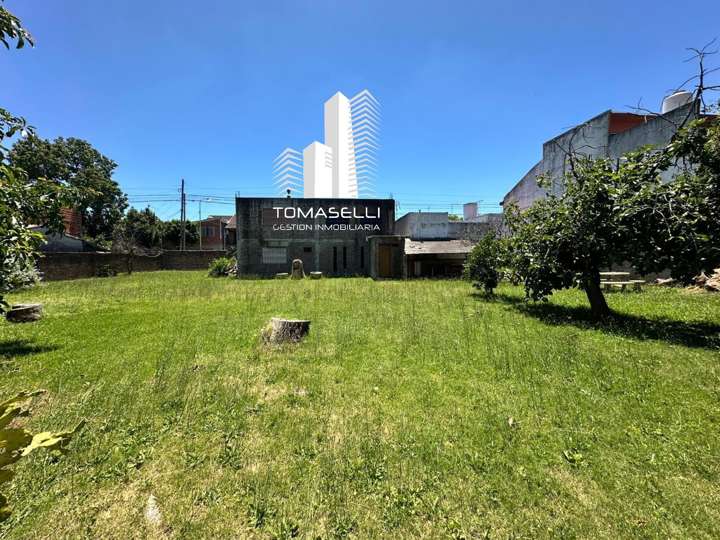 Terreno en venta en Cucha Cucha, 675, La Tablada