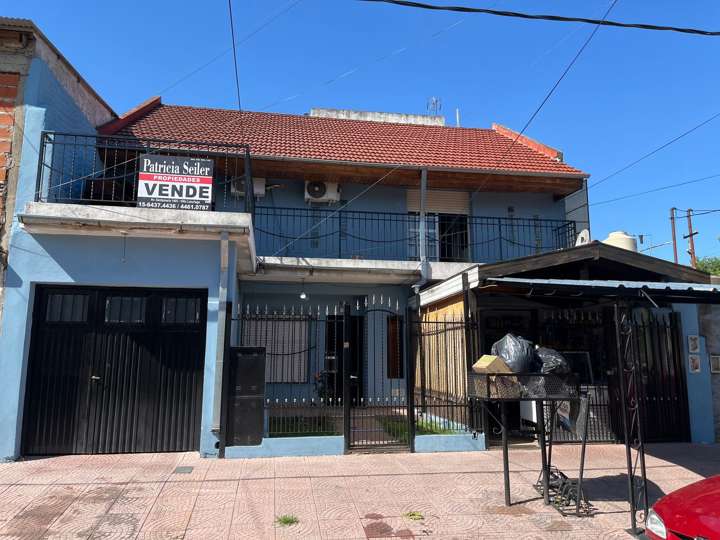 Casa en venta en Paula Albarracín, 1450, Buenos Aires