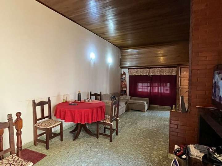 Casa en venta en Membrillar, 996, Ciudad Autónoma de Buenos Aires