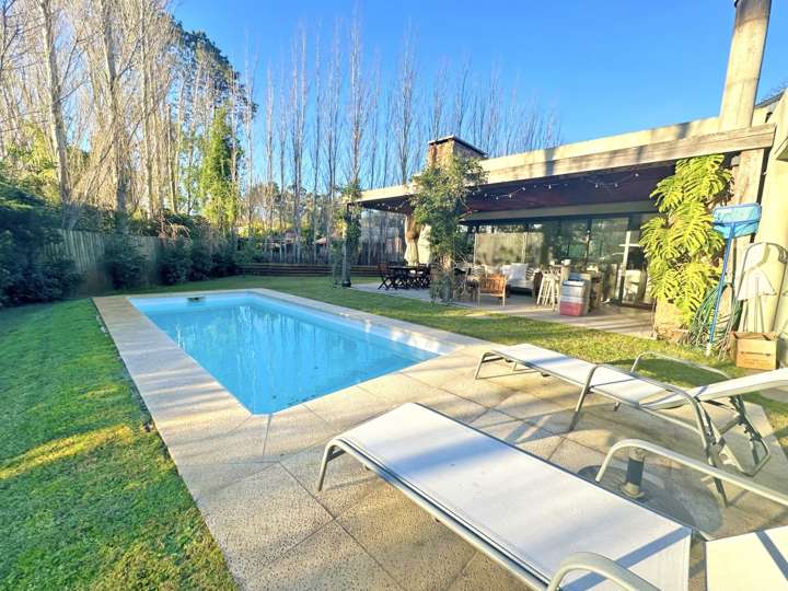 Casa en venta en Pasaje 4, Maldonado
