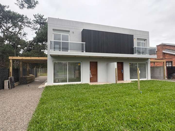 Casa en venta en Avenida William Shakespeare, Maldonado