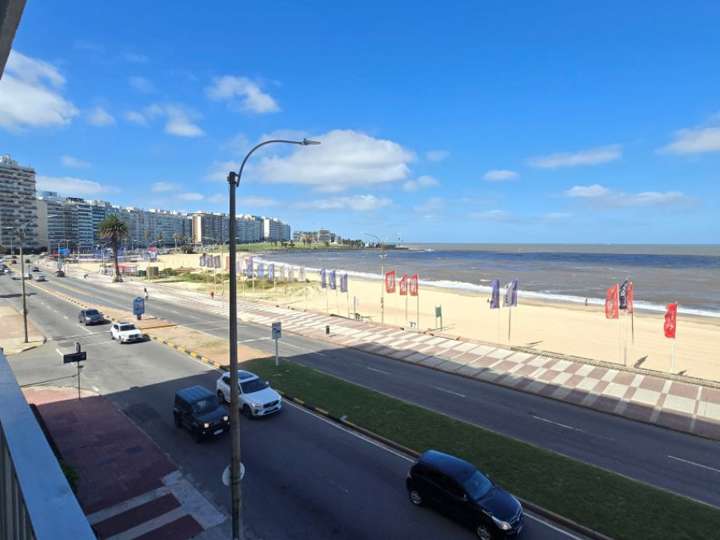 Apartamento en alquiler en Rambla República del Perú, Montevideo