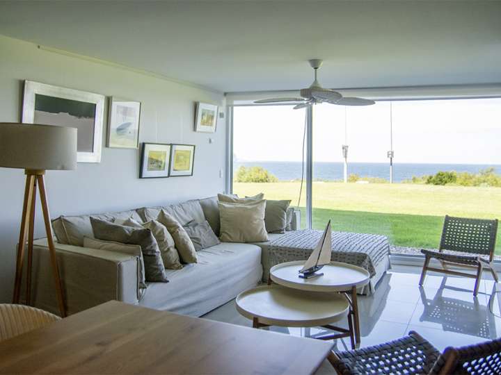 Apartamento en venta en Pinares, Maldonado