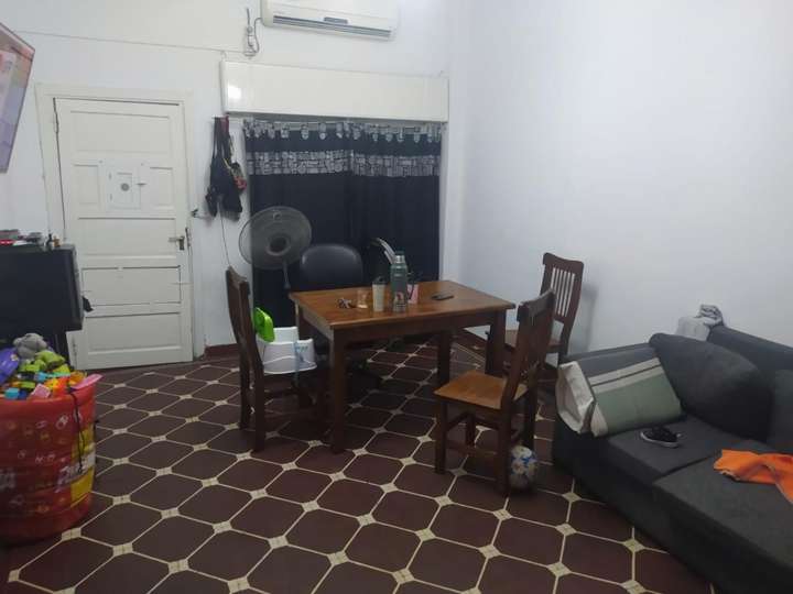 Edificio en alquiler en Jerónimo Salguero, 1163, La Tablada