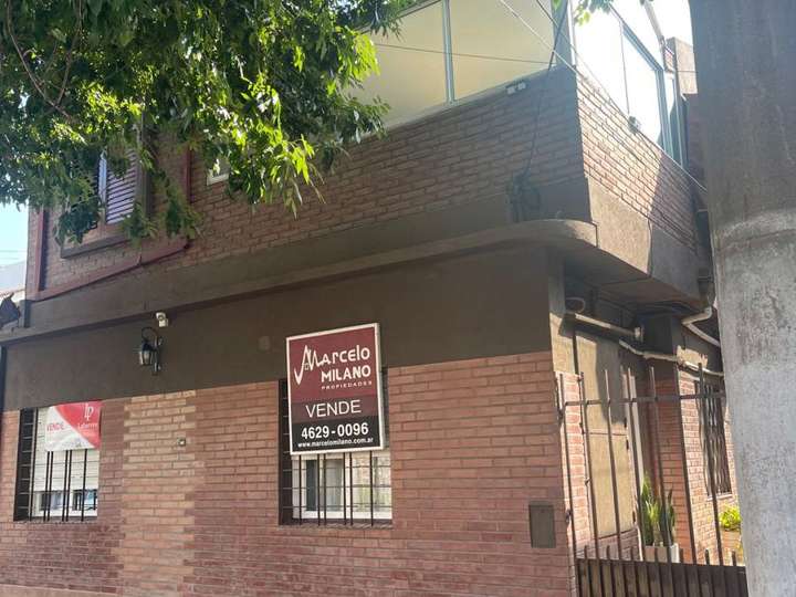 Edificio en venta en Ingeniero Ernesto Boatti, 863, Buenos Aires