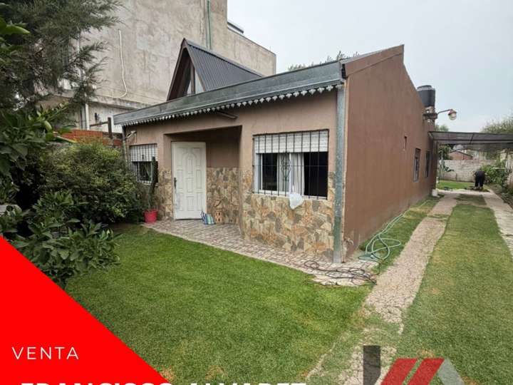 Casa en venta en Aymaraes, Francisco Álvarez