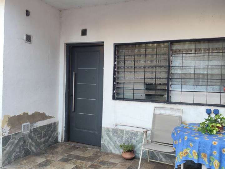 Edificio en alquiler en Mburucuyá, 1457, Buenos Aires