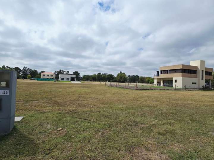 Terreno en venta en General Alvear, Longchamps