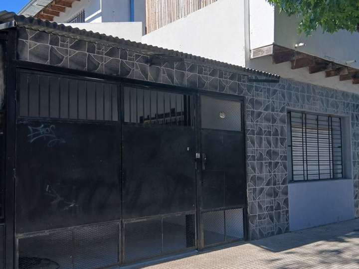 Casa en alquiler en Doctor Luis Beláustegui, 3786, Ciudad Autónoma de Buenos Aires