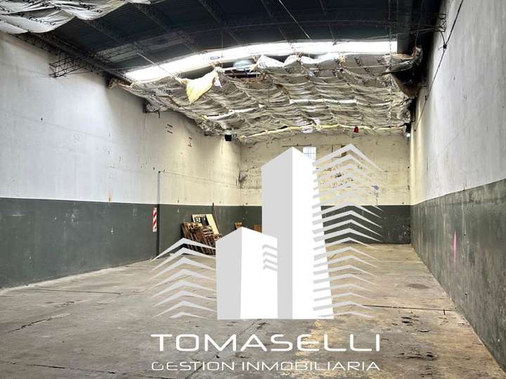 Comercial / Tienda en alquiler en Berón de Astrada, 2655, Buenos Aires