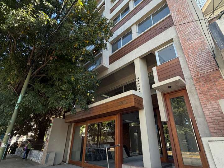 Departamento en alquiler en Almirante Brown, 2549, Buenos Aires