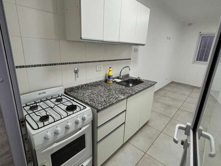 Edificio en alquiler en 48 - Moreno, 4633, Ciudad del Libertador General San Martín