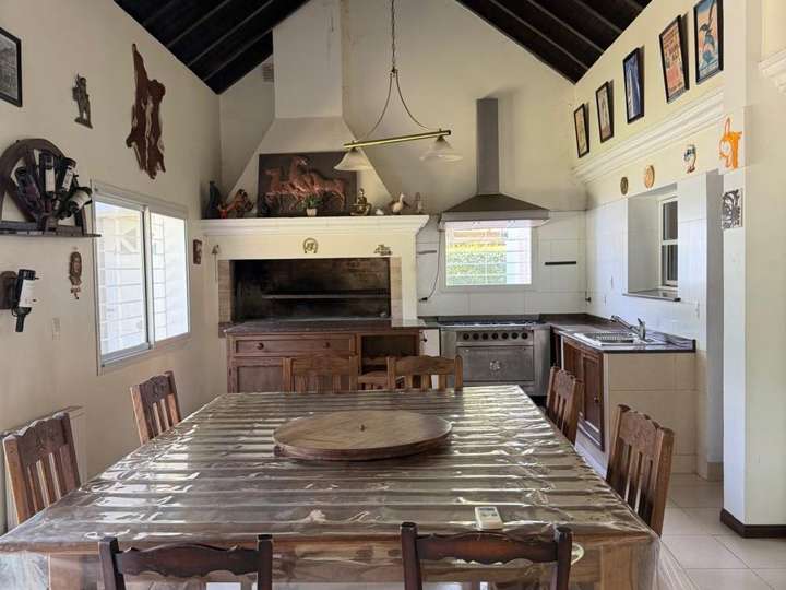 Casa adosada en venta en Rubén Darío, Buenos Aires