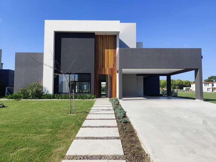 Casa en venta en General Manuel Hornos, La Reja