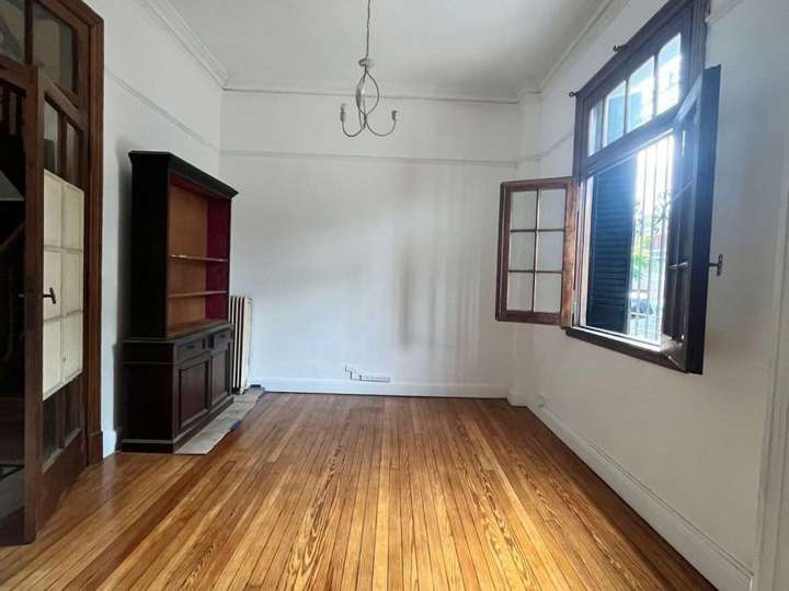 Casa en venta en Baldomero Fernández Moreno, 2200, Ciudad Autónoma de Buenos Aires