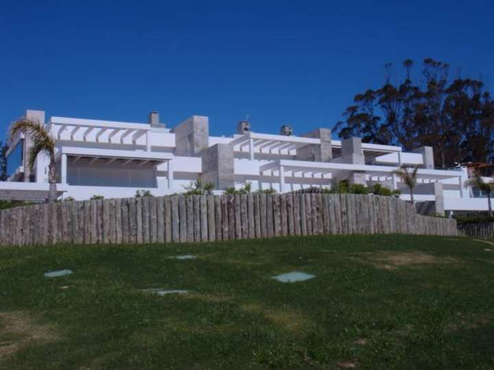 Apartamento en venta en Punta Ballena