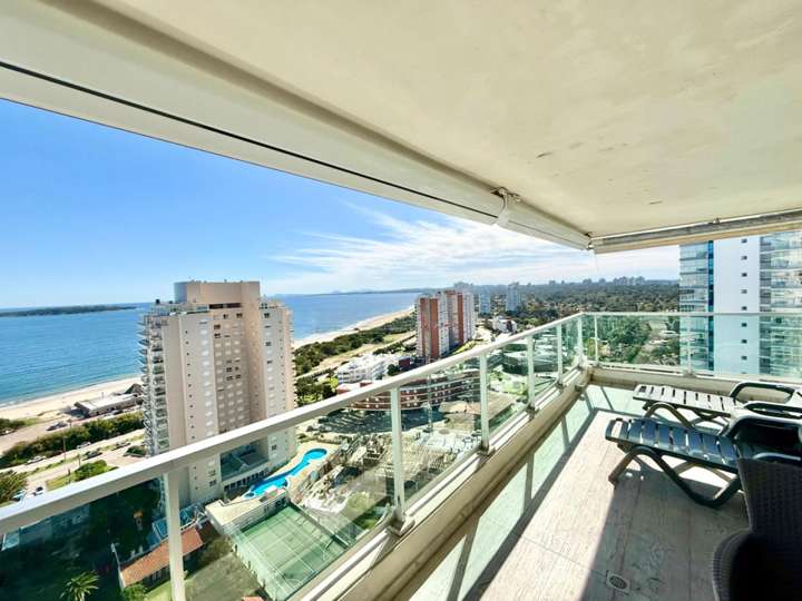 Apartamento en venta en Rambla Doctor Claudio Williman, Maldonado