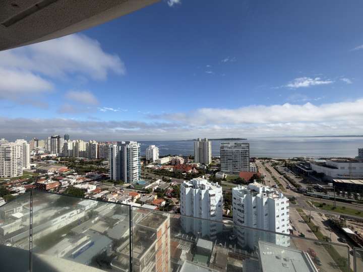 Apartamento en venta en Avenida Chiverta, Maldonado