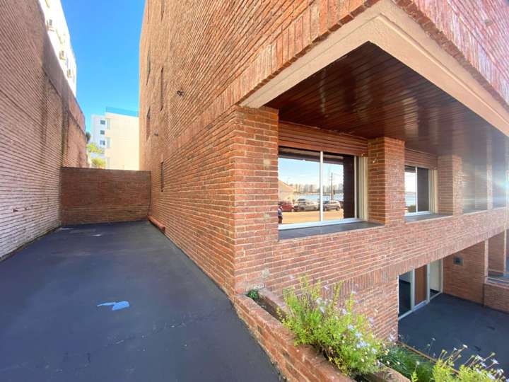 Apartamento en venta en Emilio Inzaurraga (Calle 31), Maldonado