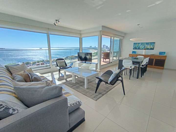 Apartamento en venta en Rambla Doctor Claudio Williman, Maldonado