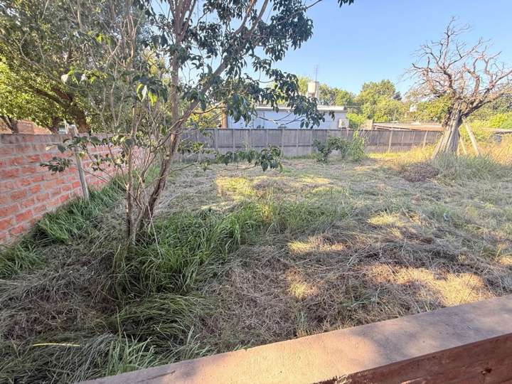 Casa en venta en Pasaje Falucho, 2474