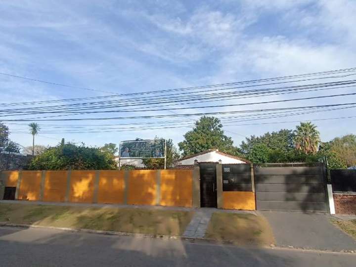 Casa en venta en Moisés Lebensohn, Villa Tesei