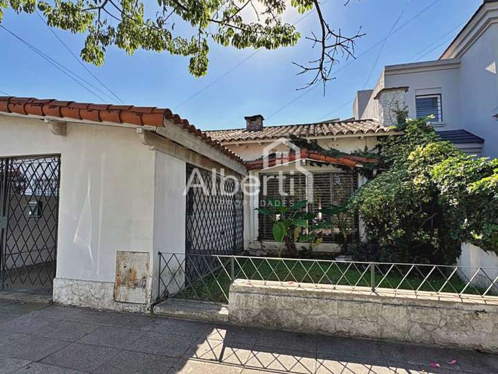 Casa en venta en José Murias (hijo), 600, Haedo