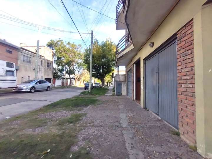 Departamento en venta en Las Flores, 760, Haedo