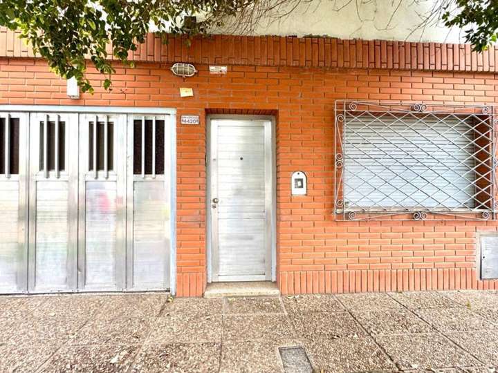 Casa en venta en Pedro Zenteno, 3399, Santa Fe