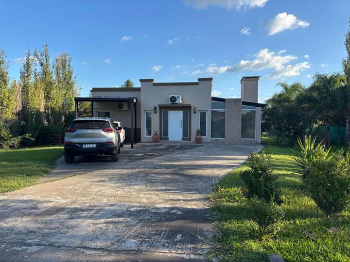 Casa en venta en Acceso a Aires del Llano, Municipio de Santo Tomé