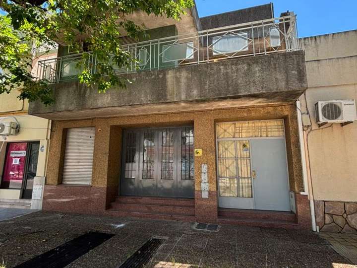 Casa en venta en Eva Perón, 3454, Santa Fe