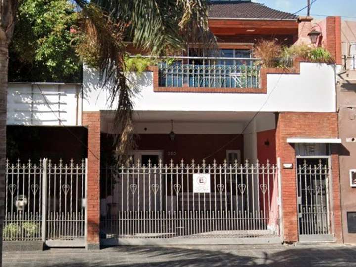 Casa en alquiler en Temple, 2506, Lomas del Mirador