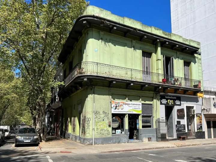 Comercial / Tienda en venta en Cordón, Montevideo