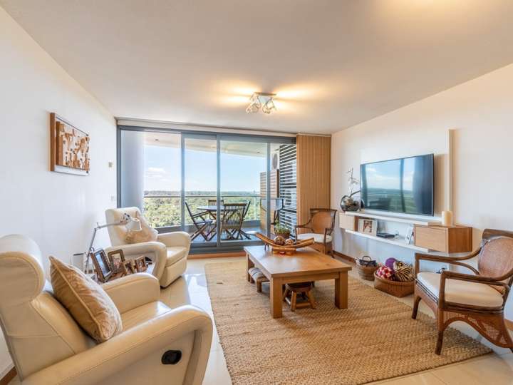 Apartamento en venta en Avenida Franklin Delano Roosevelt, Maldonado