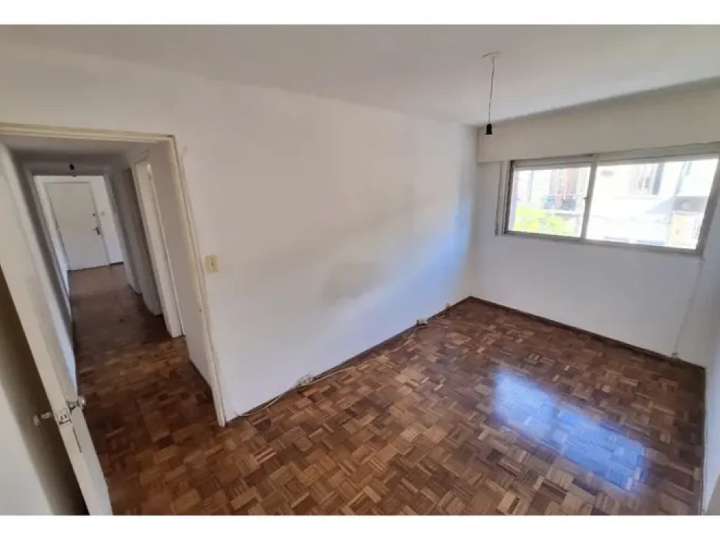Apartamento en venta en Avenida Daniel Fernández Crespo, Montevideo