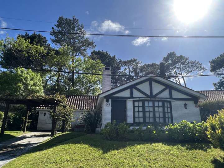 Casa en venta en Avenida a la Laguna, Maldonado