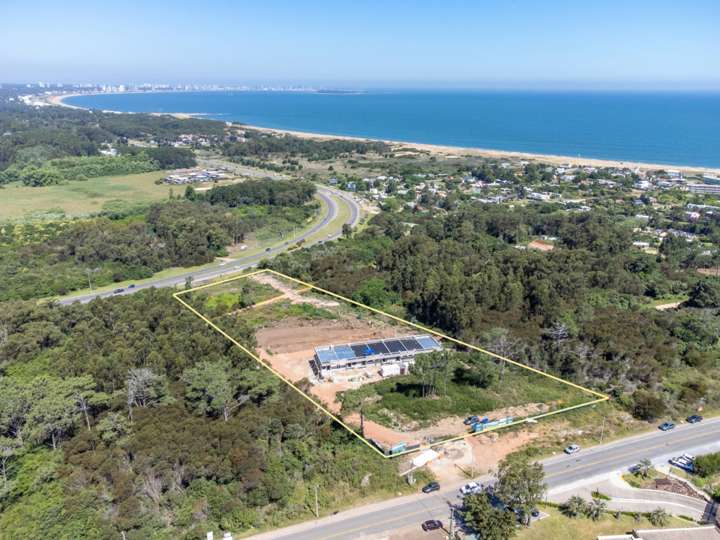 Apartamento en venta en Carlos Páez Vilaró, Punta Ballena
