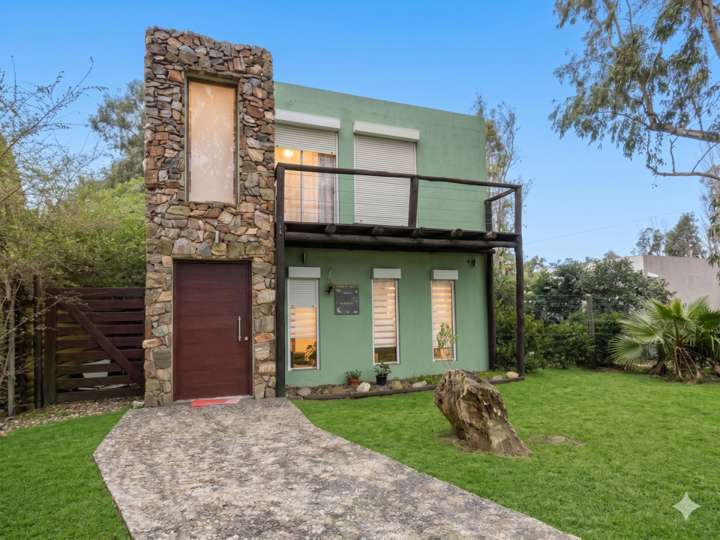 Casa en venta en Calle 21 - La Montura, Buenos Aires