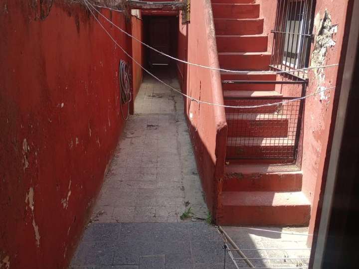 Edificio en venta en Gascón, 1, La Tablada