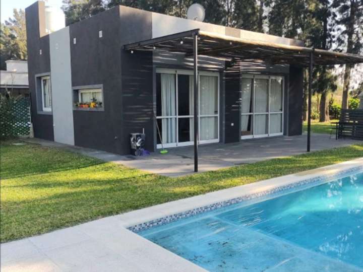 Casa en venta en Departamento San Jerónimo, Santa Fe