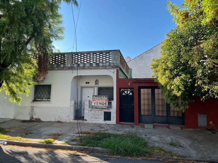 Casa en venta en Labardén, 2102, Villa Luzuriaga