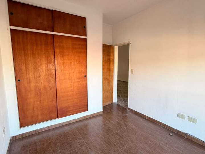 Departamento en alquiler en Almafuerte, 962, Villa Luzuriaga