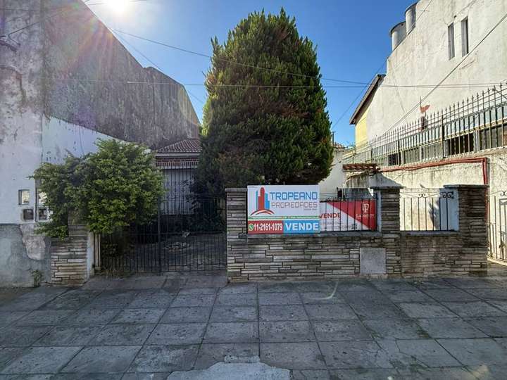 Edificio en venta en Las Heras, 2766, Lomas del Mirador