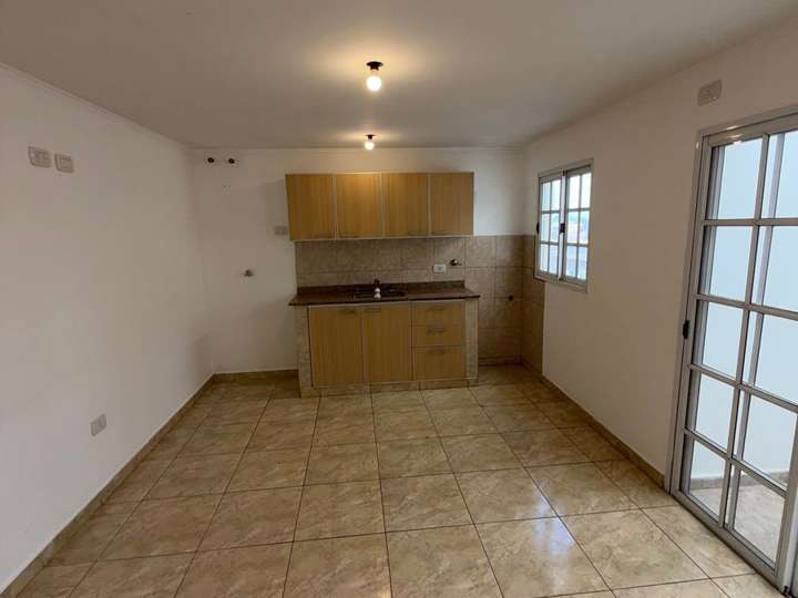 Departamento en alquiler en Ramón Falcón, 6131, Buenos Aires