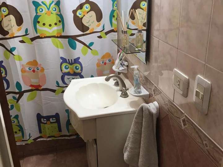 Departamento en alquiler en Rivera Indarte, 429, Villa Luzuriaga