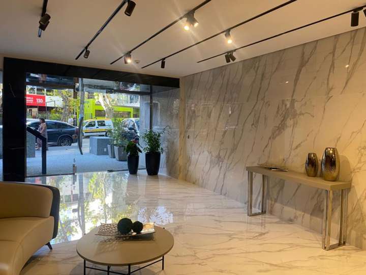 Apartamento en alquiler en Alejandro Chucarro, Montevideo