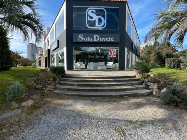 Comercial / Tienda en venta en Maldonado